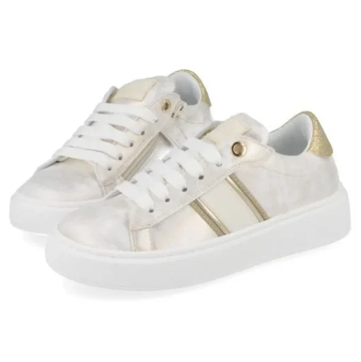 sneakers GOUD