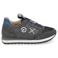 sneakers grijs
