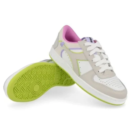 sneakers grijs