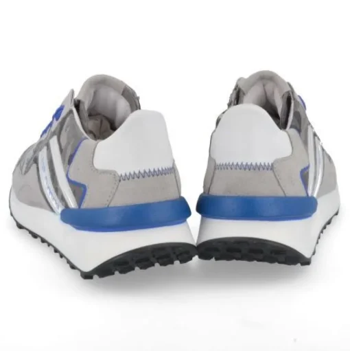 sneakers grijs