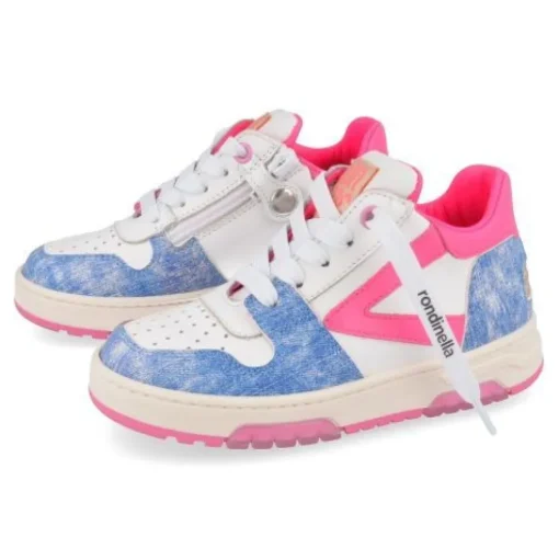 sneakers jeans bl