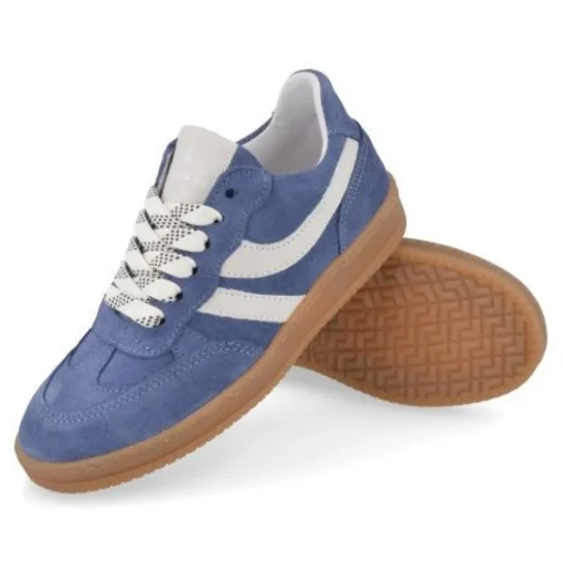 sneakers jeans bl