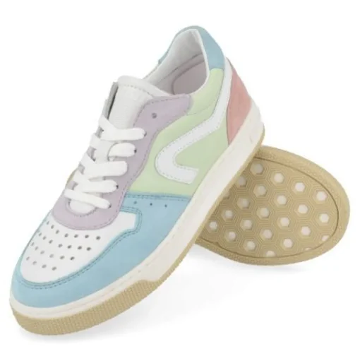 sneakers lichtblauw