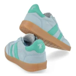 sneakers lichtblauw