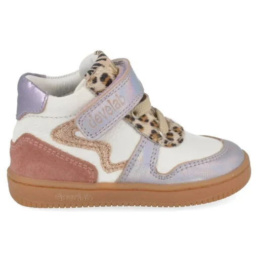 sneakers lila