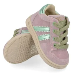 sneakers lila