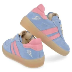 sneakers lila