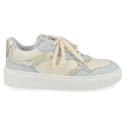 sneakers mint