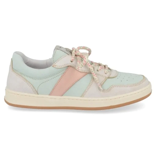 sneakers mint