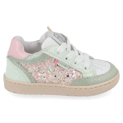 sneakers mint