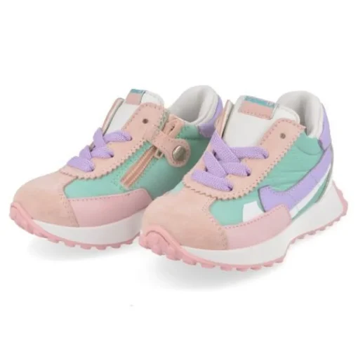 sneakers mint