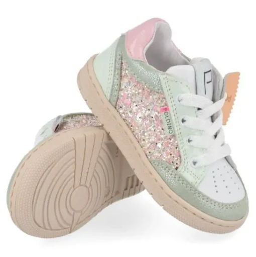 sneakers mint