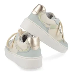 sneakers mint