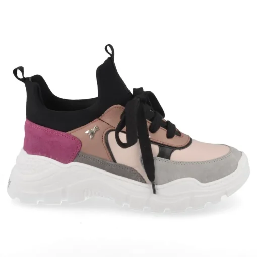 sneakers nude
