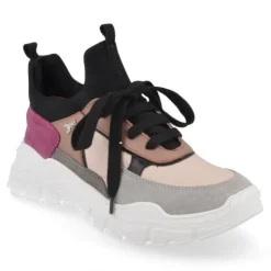 sneakers nude
