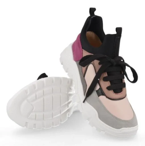 sneakers nude
