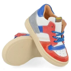 sneakers rood