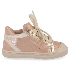 sneakers roze