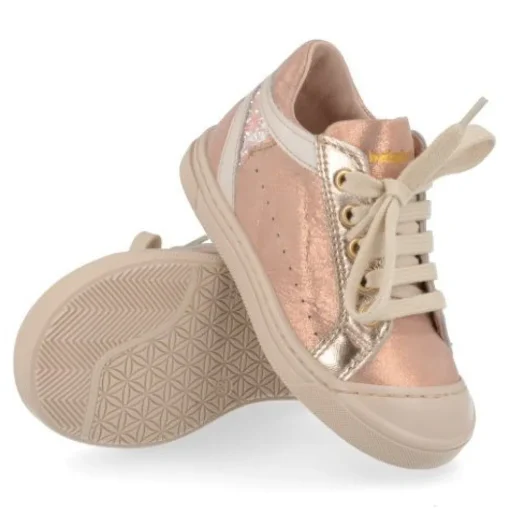 sneakers roze