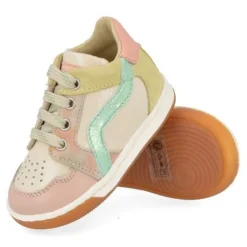 sneakers roze