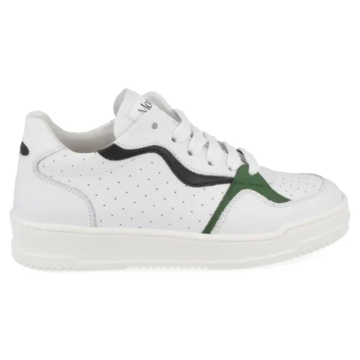 sneakers wit