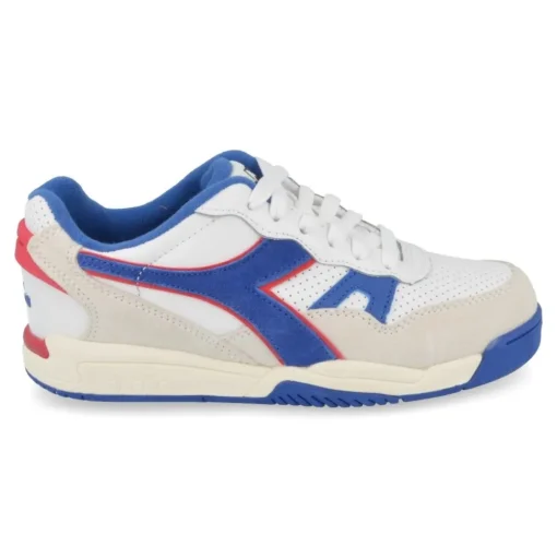 sneakers wit