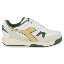 sneakers wit