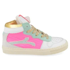 sneakers wit