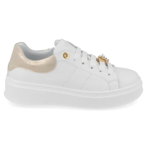 sneakers wit