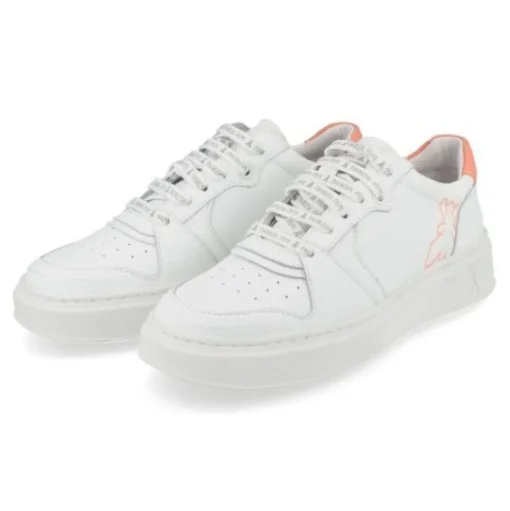 sneakers wit