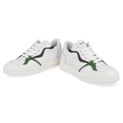 sneakers wit