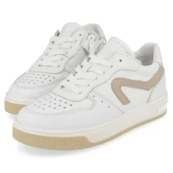 sneakers wit