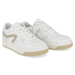 sneakers wit