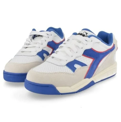 sneakers wit
