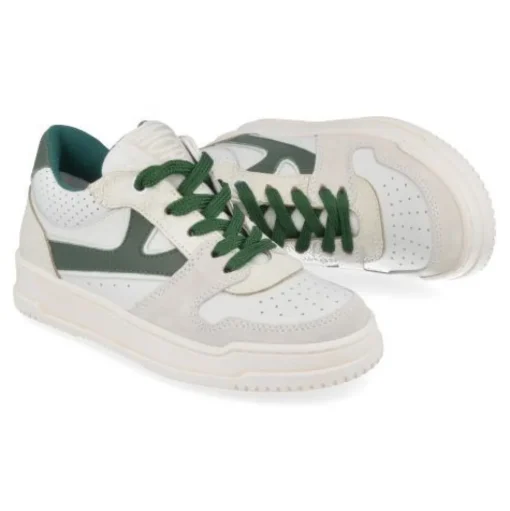 sneakers wit