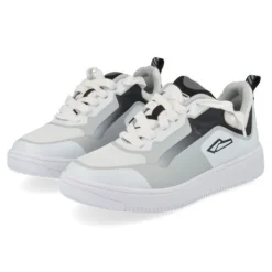 sneakers wit