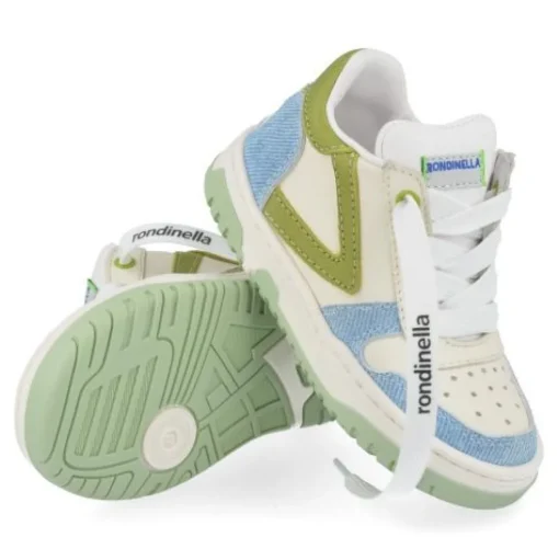 sneakers wit