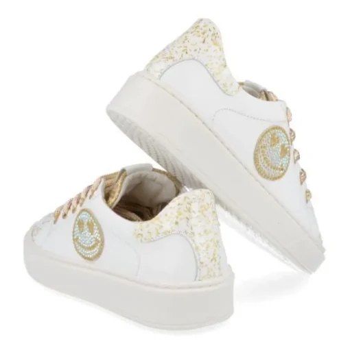 sneakers wit