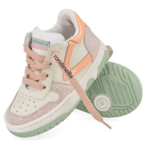 sneakers wit