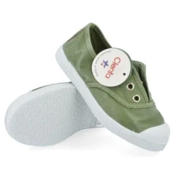 sport-en speelschoenen kaki