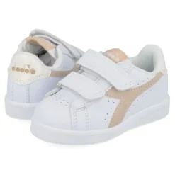 sport-en speelschoenen wit