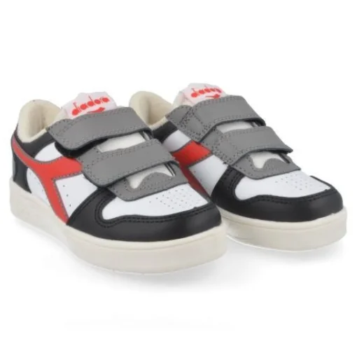 sport-en speelschoenen wit