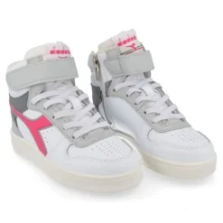 sport-en speelschoenen wit
