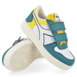 sport-en speelschoenen wit