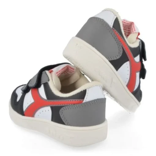 sport-en speelschoenen wit