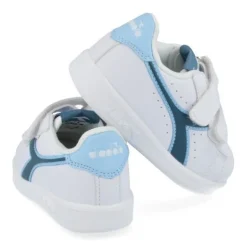 sport-en speelschoenen wit