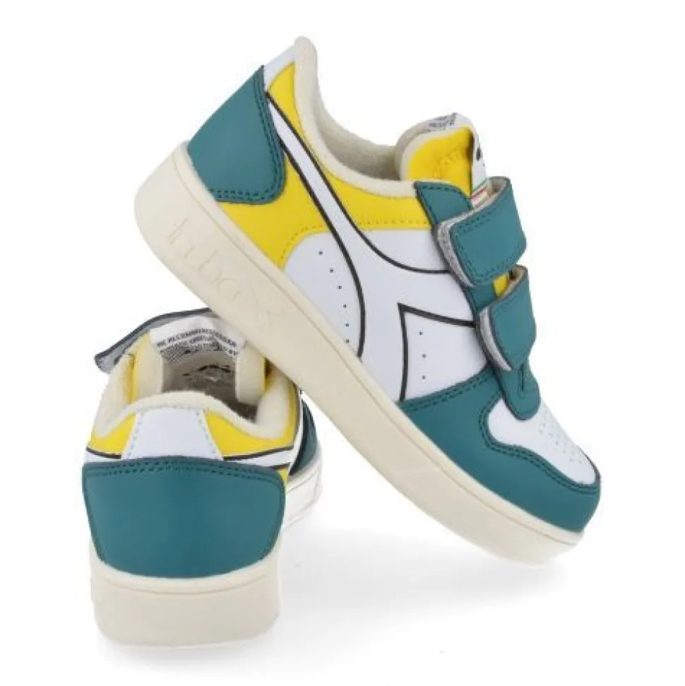 sport-en speelschoenen wit