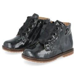 veterboot grijs