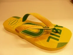 watersandalen geel